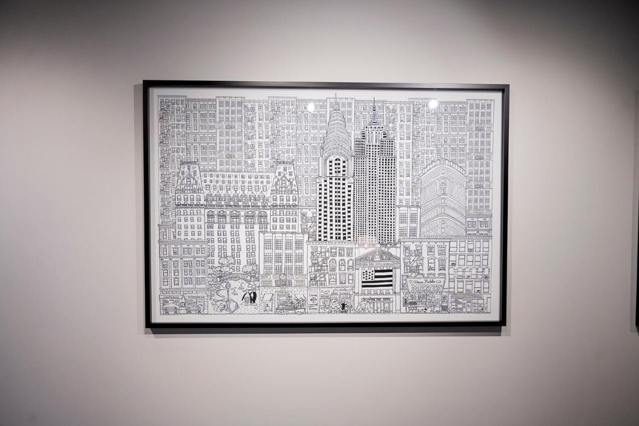Biz Apartment Bromma 스톡홀름 외부 사진 A drawing by the artist